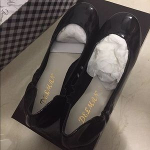 Delman Mona - Navy Patent Flats - Size 6 M